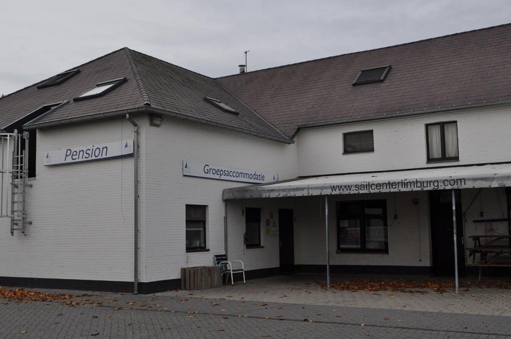 Хостел Sailcenter Limburg Kinrooi Экстерьер фото
