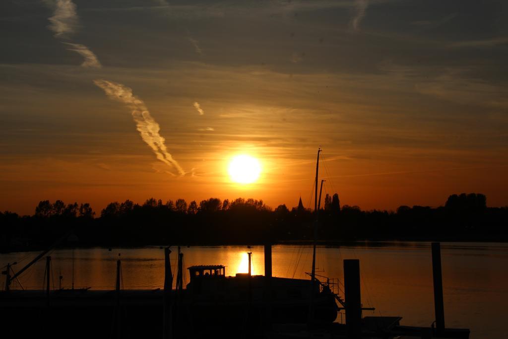 Хостел Sailcenter Limburg Kinrooi Экстерьер фото