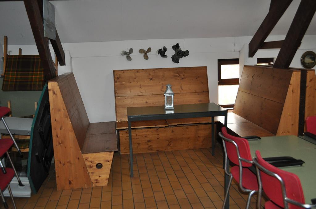 Хостел Sailcenter Limburg Kinrooi Экстерьер фото